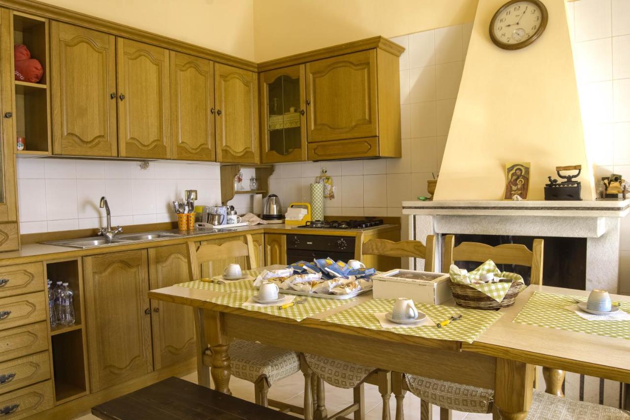 B&B I Montanari Itieli Bagian luar foto